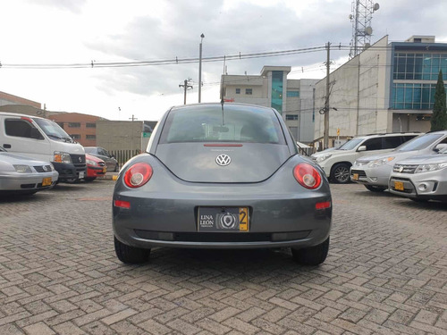 Volkswagen Beetle 2.0 Mecanico