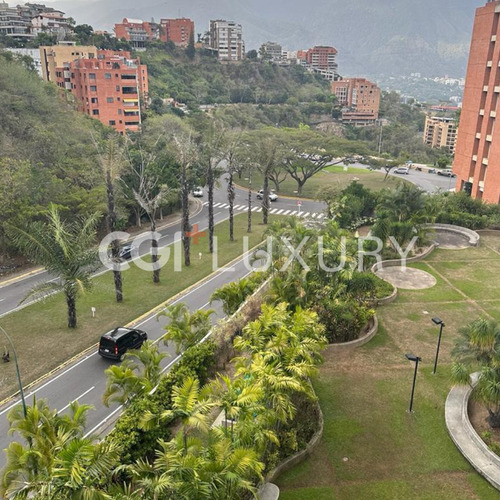 Cgi+ Luxury Alquila Apartamento En Valle Arriba, Caracas 