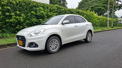 Suzuki Swift DZIRE TAM AUTOMÁTICO
