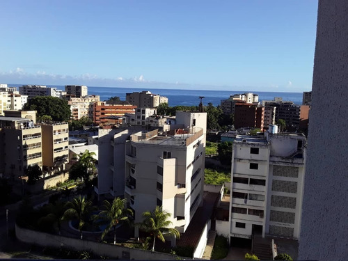 Imagen 2 de 8 de Apartamento Para 5 Huéspedes Caraballeda/ Urb. Tanaguarenas