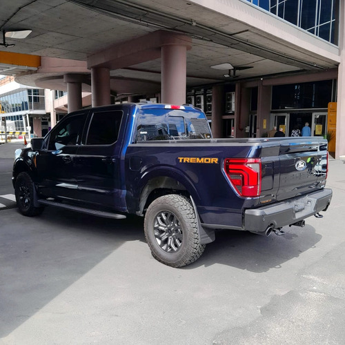Ford F-150 5.0L V8 Tremor 4X4 At