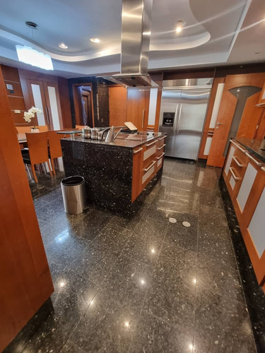 Alquiler De Apartamento En Terrazas Del Country, Residencia Amazonas Ns