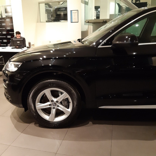 Audi Q5 2020 0km 2021 2019 2018 Sport Offroad Q3 Q8 Sq5 Pg