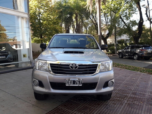 Toyota Hilux 3.0 Cd Sr 171cv 4x4 - C3 2015
