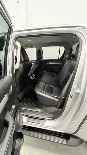 Toyota Hilux Pick-Up 2.8 Cd Srv 177cv 4x2