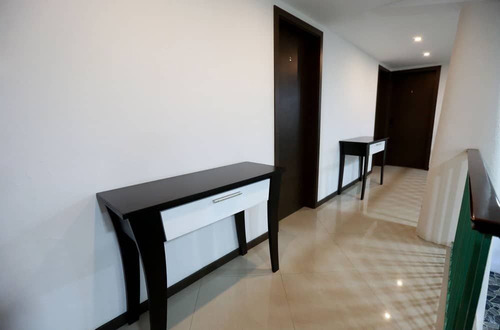 En Venta Hermosa Posada Ubicada En El Litoral Estado La Guaira, En La Bella Urbanización Playa Grande A 5 Min Del Aeropuerto De Maiquetía. Fr