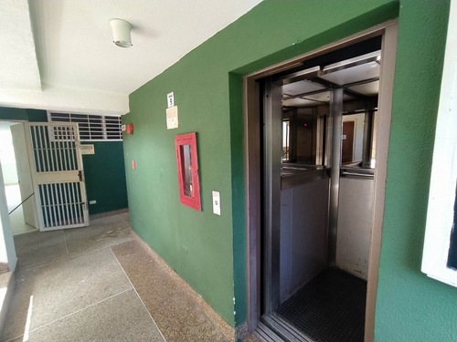 Apartamento A Estrenar En La Llanada, Vargas. 24-13992 Merw
