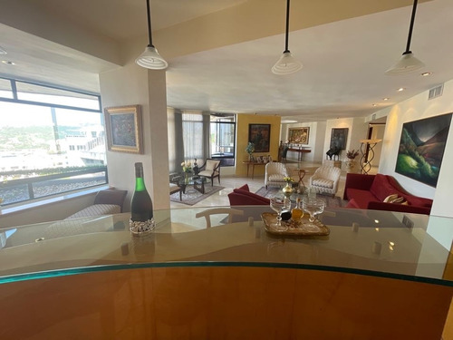 Imagen 3 de 17 de Vendo Apto 400m2 3h+s/5b/5p Colinas De Valle Arriba 5338