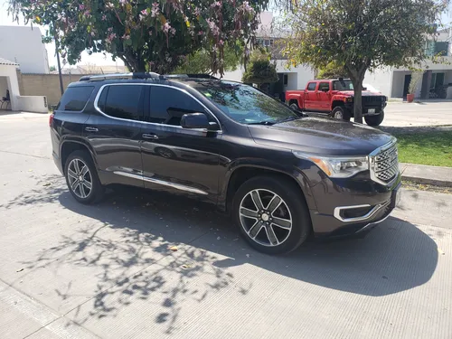 GMC Acadia 3.7 Denali At