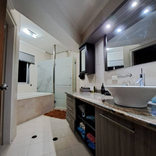 Imagen 7 de 30 de Se Alquila Imponente Penthouse En La Urbanizacion La Trigaleña, Pozo Y Planta 165897 Andres Peña
