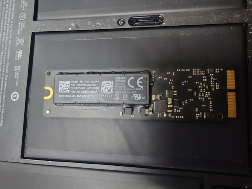Disco Sólido Ssd Macbook A1466 A1465 A1502 A1398 2013-2017 Negro (Usado)