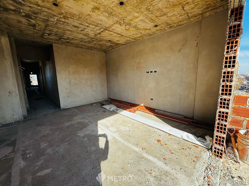 Departamento 2 Ambientes En Venta, Piñeyro-avellaneda. Con Financiacion