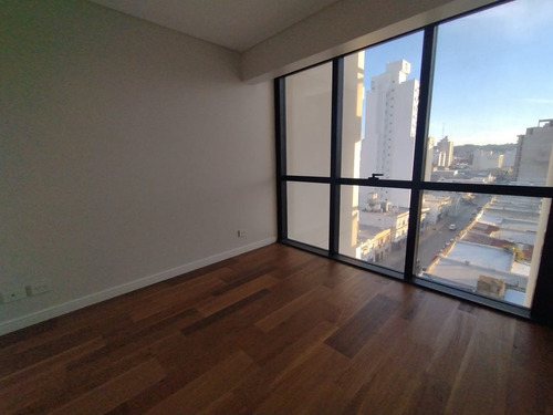 Departamento De Categoria En Venta En Centro Tandil