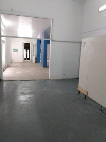 Local Comercial En Venta Ubicado En Lomas De Zamora