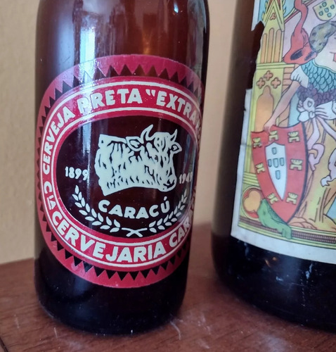 2 Garrafa Vazias Antiga De Coleção Cerveja Caracu E Ultramar (Usado)