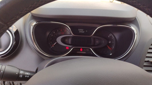 Renault Captur 2.0 16v Intense
