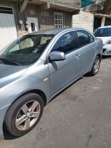 Mitsubishi Lancer Es At Cvt