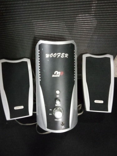 Cornetas Sub Woofer 15 Watts Para Pc 15 Usd (Usado)