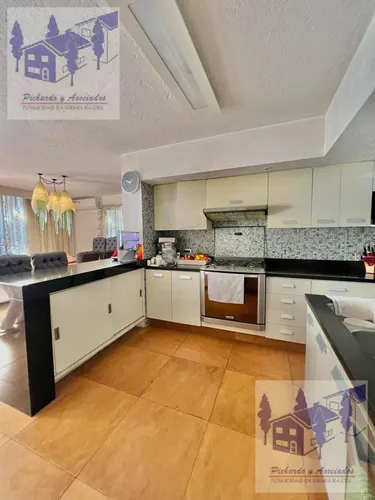 Casa En Venta En Acapatzingo, Cuernavaca Morelos
