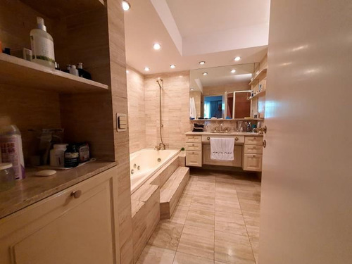 Imagen 16 de 26 de Excelente Departamento En Venta - Recoleta
