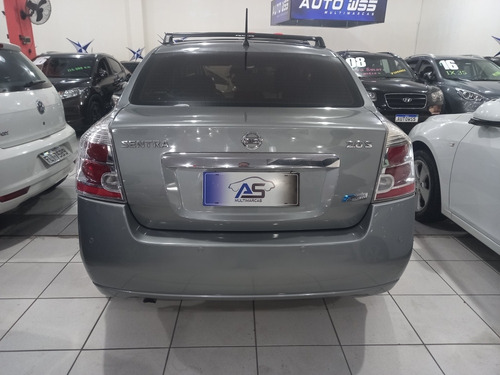 Imagem 6 de 10 de Nissan Sentra 2012 2.0 S Flex Aut. 4p