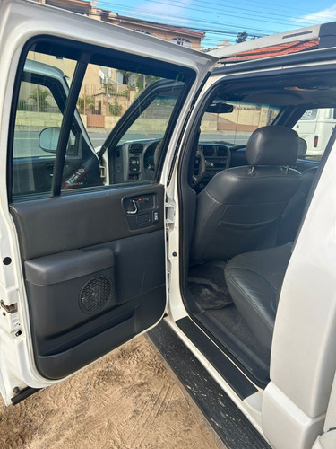 Chevrolet S10 2.8 Executive Cab. Dupla 4x4 4p