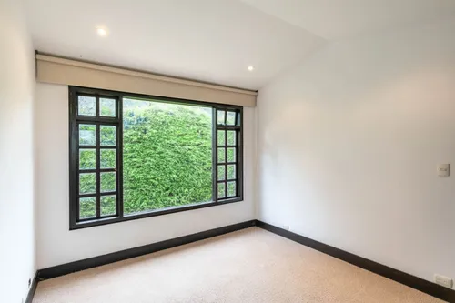 Casa En Venta En La Calera. Cod V12135