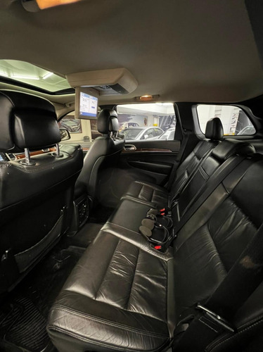 Imagen 10 de 25 de Jeep Grand Cherokee Limited 2013