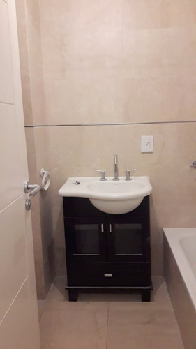 Imagen 22 de 30 de Venta / Oportunidad / Moderno Departamento 3 Amb Con Cochera Frente A Plaza España/ Mar Del Plata