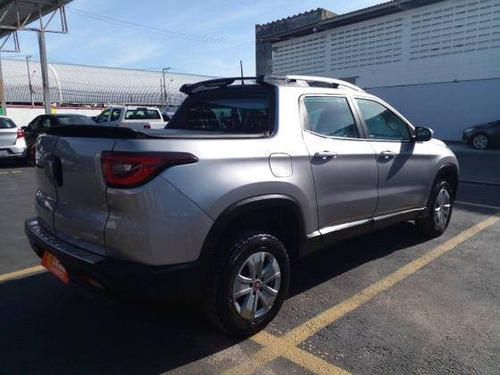 Imagem 7 de 9 de Fiat Toro 1.8 16v Evo Flex Freedom At6