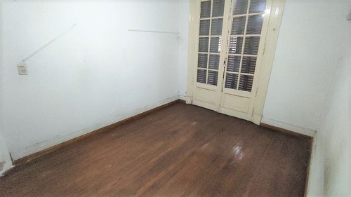 Imagen 10 de 18 de Depto.tipo Casa De 7 Ambientes En Venta En San Telmo