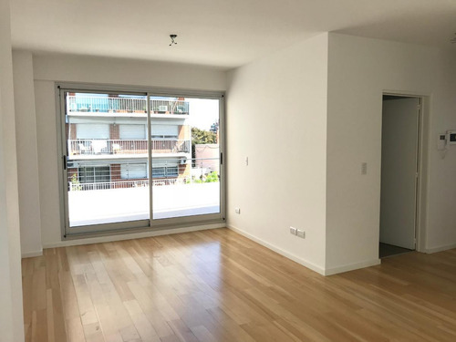 Imagen 5 de 30 de Boedo - Castro 1176 -2 Amb Fte. 4 Piso C/ Terraza Y Patio - Apto Prof.