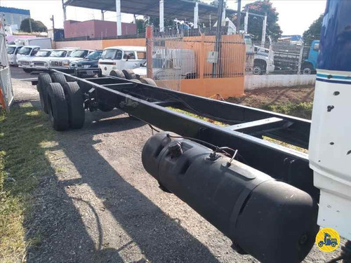 Mb 1218 Truck Cabine Semi-leito Chassis