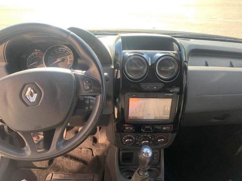 Renault Duster Oroch 2016 2.0 16v Dynamique Hi-flex 4p