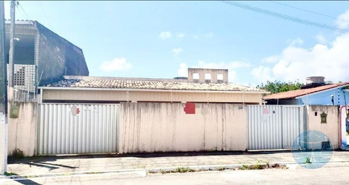 Imagem 1 de 15 de Casa No Bairro Cidade Satelite - V-11659