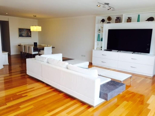Imagen 3 de 11 de Impecable Departamento En Venta De 3 Ambientes C/ Cochera En Puerto Madero