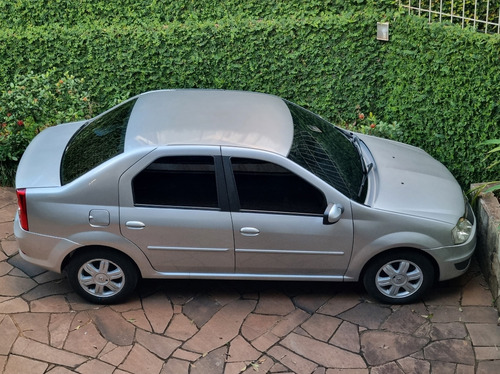 Renault Logan 1.6 Expression Hi-torque 4p