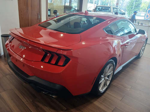 Ford Mustang 5.0l Gt V8 At