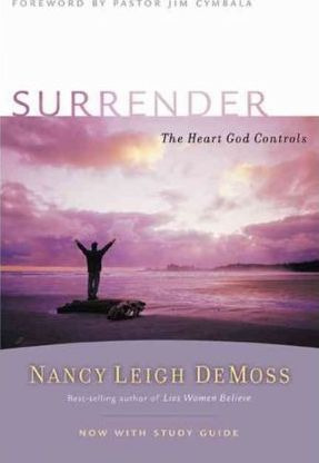 Surrender - Nancy Leigh Demoss (paperback)