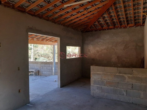 Imagem 4 de 12 de Casa De 2 Dormitórios, 84 M², R$ 169.000 - Venda Nova - Teresópolis/rj. - Ca01765 - 69561716