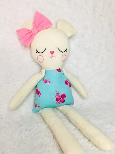 Muñecos hechos a mano con tela sales