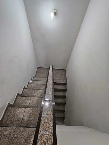 Casa De 3 Quartos E 4 Banheiros ,sendo Uma Suíte!!