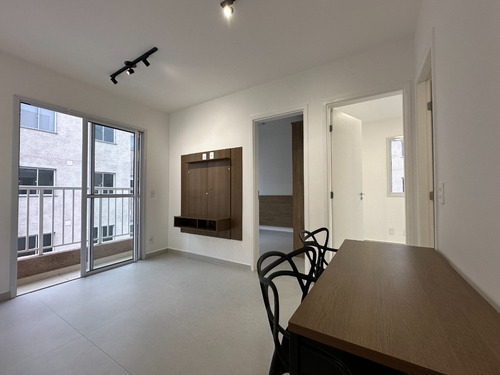 Apartamento Para Alugar Com 2 Quartos E Sem Vaga - 38m² Água Branca - São Paulo Sp