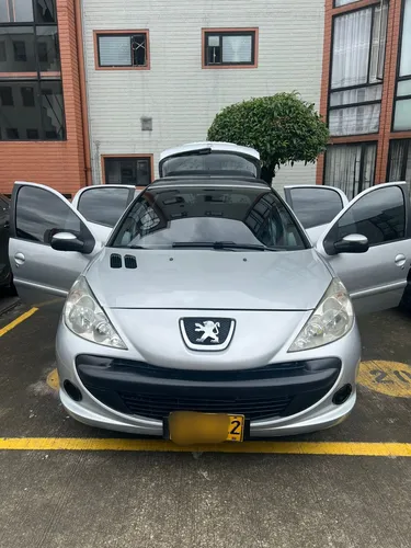 Peugeot 207 1.6 Compact Xs
