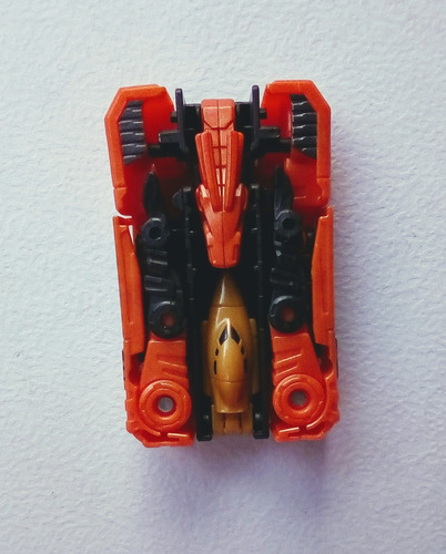 Transformers Generations Titan Return Legend Class Stripes (Usado)