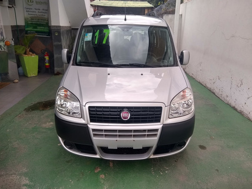 Fiat Doblo Essence 7 Lugares 2017