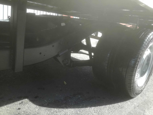 Imagen 14 de 15 de Nissan Np300 2011 2.5 Tdi Chasis Ac 4x2 Disel Caja Seca