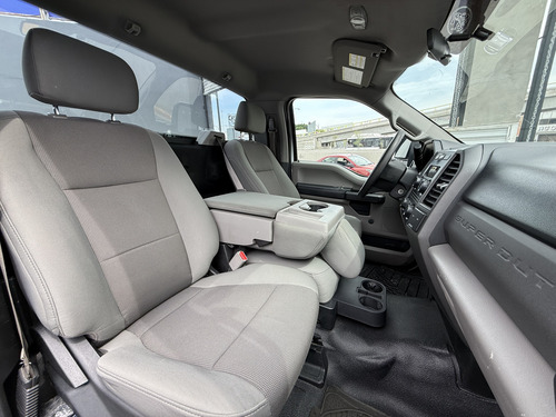 Ford F-350 6.3l Xl 6.2 Plus Ac At
