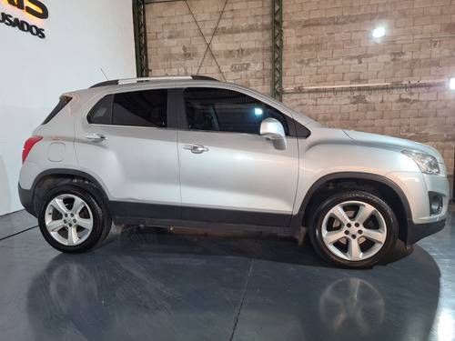 Imagen 5 de 10 de Chevrolet Tracker 1.8 Ltz + 4x4 Aut