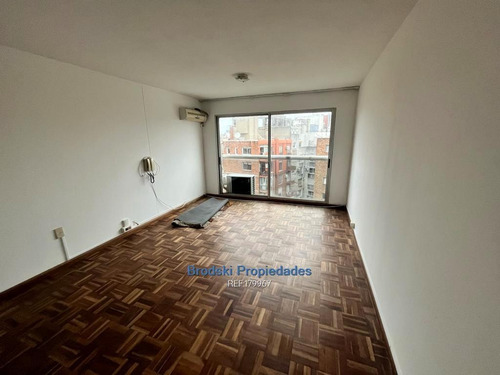 Imagen 3 de 9 de Venta Apartamento Pocitos - Con Renta 1dormitorio Y Garaje Cw179967